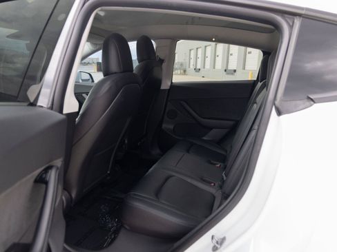 Used 2020 Tesla Model Y Long Range AWD/4WD image 21