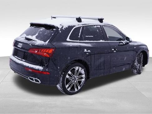 Used 2018 Audi SQ5 Prestige w/ Prestige Package image 3