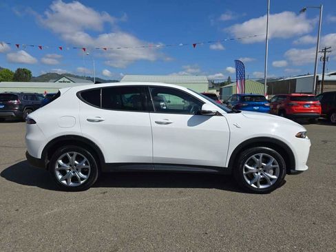 Used 2024 Dodge Hornet R/T AWD/4WD image 6