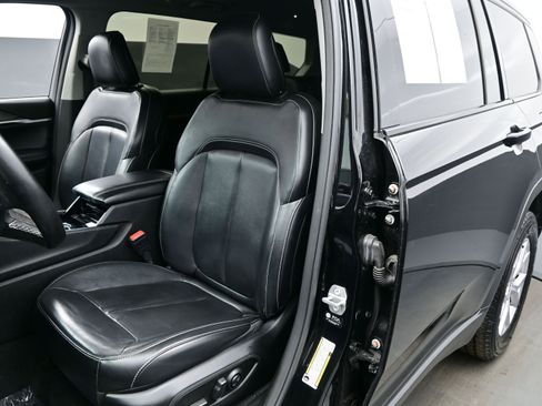 Used 2021 Jeep Grand Cherokee L Limited AWD/4WD image 11