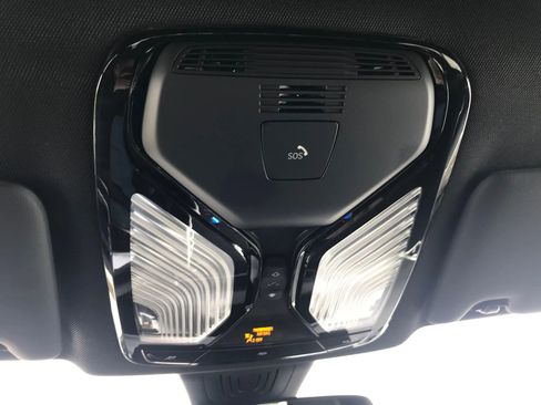 Used 2025 BMW i4 xDrive40i w/ Premium Package image 33