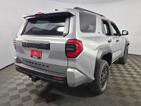 New 2026 Toyota 4Runner SR5 image 7