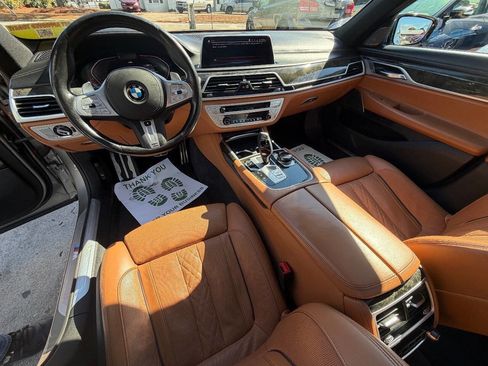 Used 2020 BMW 740i w/ M Sport Package image 12