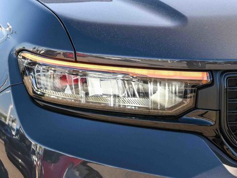 New 2025 Jeep Grand Cherokee Limited image 12