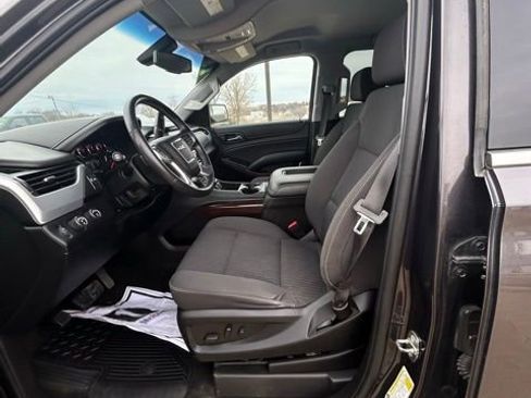 Used 2018 GMC Yukon SLE image 8