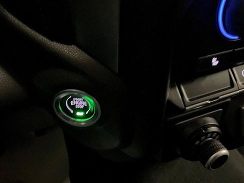 Used 2022 Chevrolet Silverado 1500 RST w/ Z71 Off-Road Package image 21