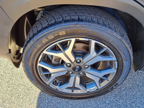 Used 2021 Kia Seltos EX image 33