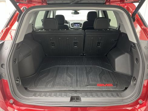 Certified 2023 GMC Terrain SLE w/ Driver Convenience Package image 28