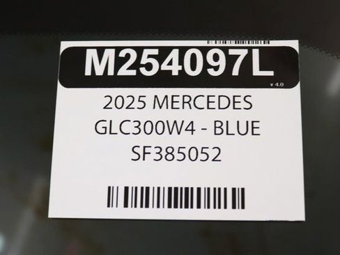 Certified 2025 Mercedes-Benz GLC 300 4MATIC image 35