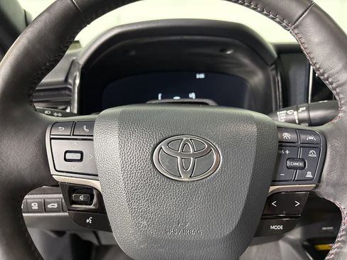 Used 2025 Toyota Camry XSE w/ Premium Plus Package AWD/4WD image 13