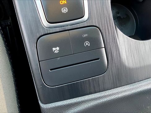 Certified 2022 Ford Escape S FWD image 30