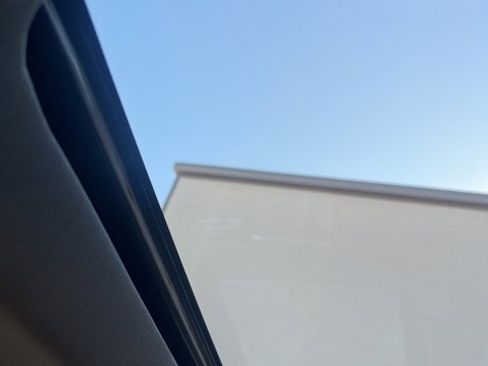 Used 2024 GMC Sierra 1500 SLT image 14