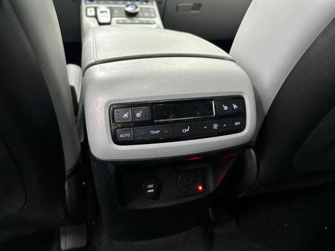 Used 2025 Hyundai Palisade SEL FWD image 25