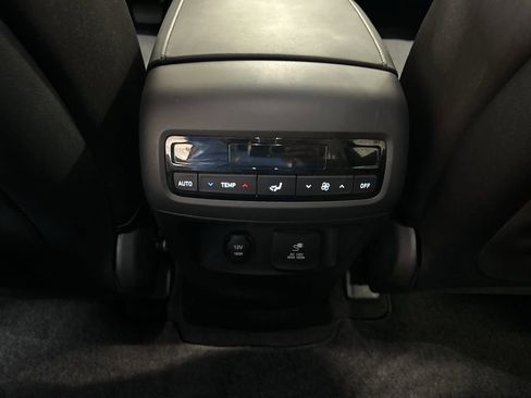 Used 2022 Hyundai Palisade SEL w/ Convenience Package image 16