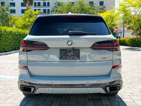 Used 2024 BMW X5 sDrive40i w/ M Sport Package RWD image 22