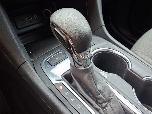 Used 2024 Chevrolet Equinox LT w/ LPO, Floor Liner Package image 14