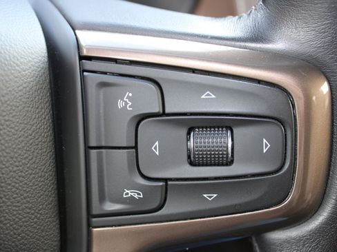 Used 2023 Chevrolet Tahoe High Country image 24