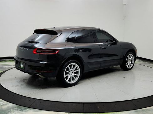 Used 2017 Porsche Macan AWD/4WD image 5