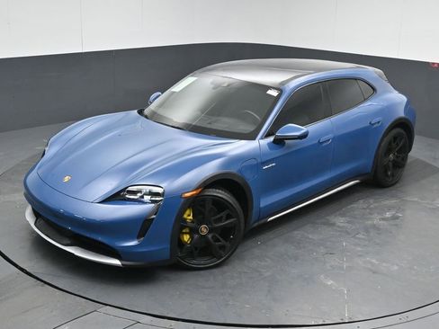 Used 2024 Porsche Taycan 4 Cross Turismo w/ Premium Package image 47