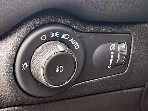 Used 2022 Dodge Durango GT AWD/4WD image 22