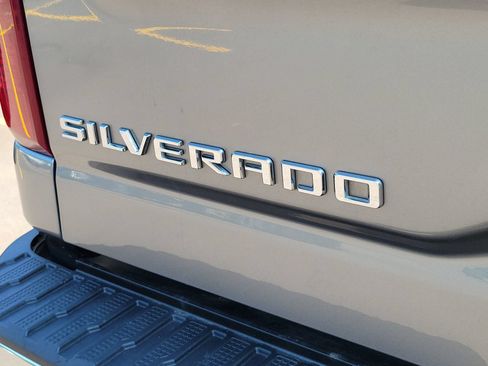 Used 2025 Chevrolet Silverado 2500 LT w/ All Star Edition AWD/4WD image 7