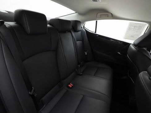 Used 2021 Lexus ES 300h w/ Premium Package image 23