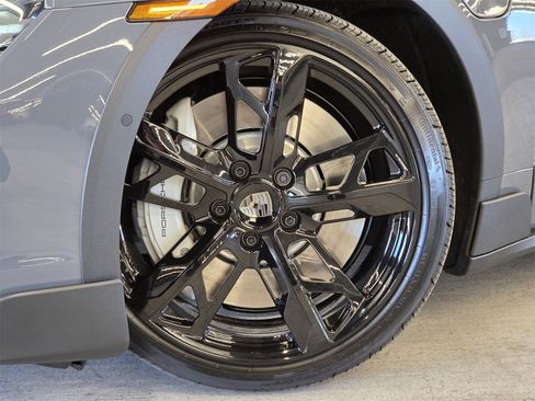 New 2026 Porsche Taycan Cross Turismo image 27