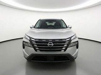 Used 2025 Nissan Rogue SV video 1