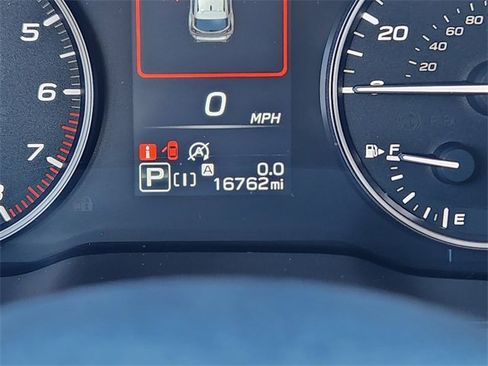 Used 2024 Subaru Crosstrek 2.0i Premium image 31