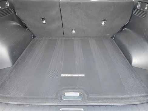 Used 2023 Hyundai Tucson Limited w/ Cargo Package AWD/4WD image 30