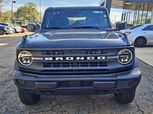 Used 2025 Ford Bronco Big Bend image 2