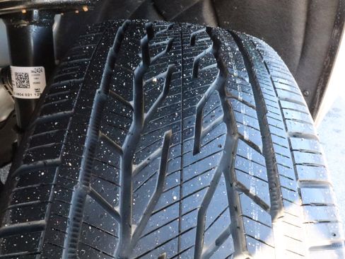 New 2026 Buick Enclave Sport Touring w/ Power Package image 17