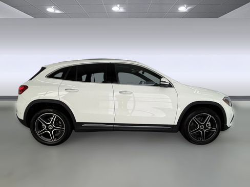 Certified 2026 Mercedes-Benz GLA 250 image 7