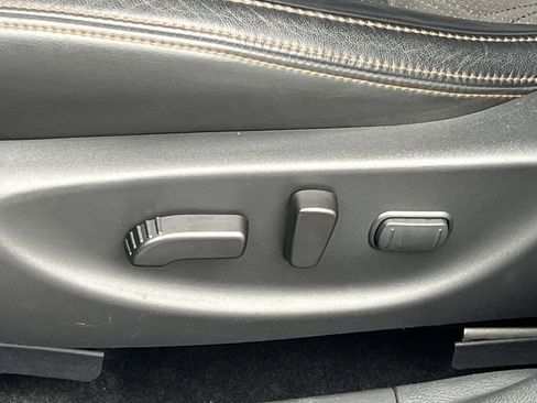 Certified 2023 Nissan Maxima SR w/ Sport Mat Group image 18