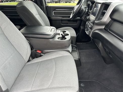 Used 2024 RAM 3500 Big Horn image 12