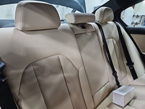 Certified 2025 BMW 330i Sedan w/ Premium Package image 12