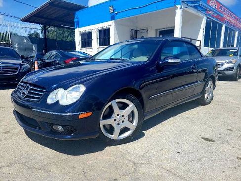Used 2005 Mercedes-Benz CLK 500 Cabriolet image 1