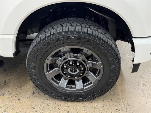 Used 2024 Ford F250 Lariat w/ Lariat Ultimate Package AWD/4WD image 20