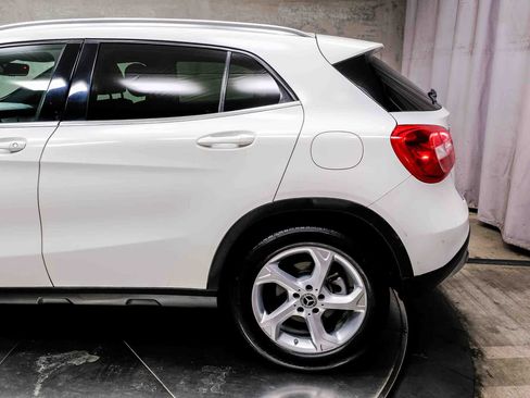 Used 2019 Mercedes-Benz GLA 250 image 8