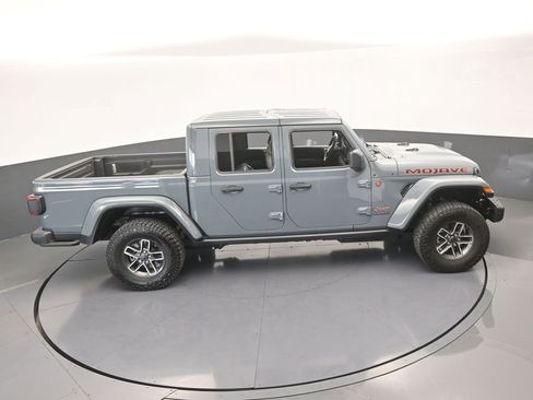 Used 2026 Jeep Gladiator Mojave AWD/4WD image 59