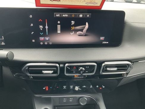 New 2026 Nissan Sentra SV w/ SV Convenience Package image 16