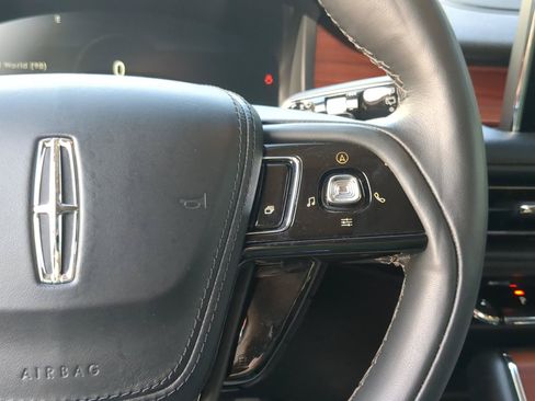 Used 2023 Lincoln Aviator Grand Touring w/ Equipment Group 301A AWD/4WD image 14