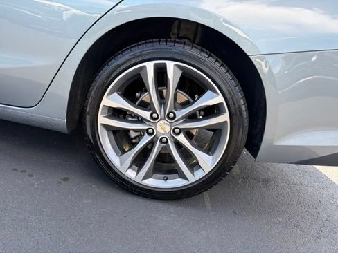Used 2024 Chevrolet Malibu LT FWD image 10