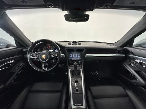 Certified 2019 Porsche 911 Turbo AWD/4WD image 6