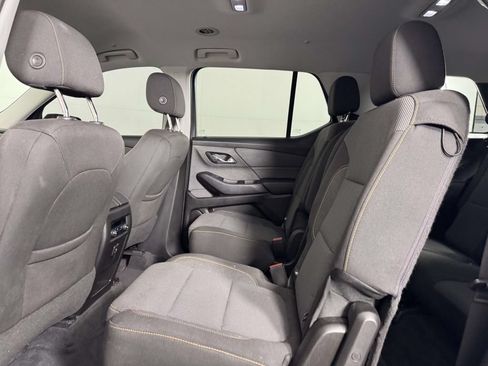 Used 2019 Chevrolet Traverse LT AWD/4WD image 32