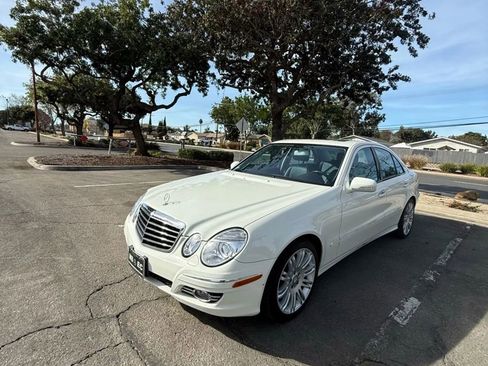 Used 2008 Mercedes-Benz E 350 Sedan image 3