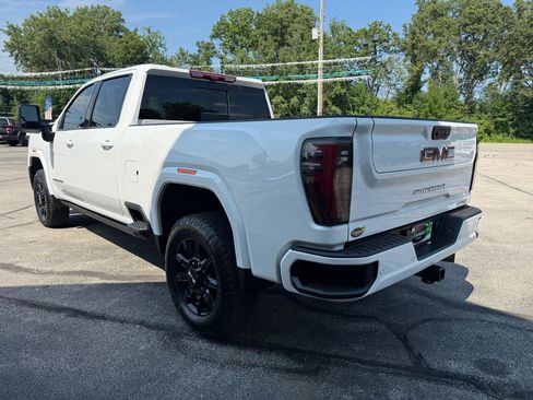 Used 2026 GMC Sierra 2500 AT4 w/ AT4 Premium Plus Package AWD/4WD image 7