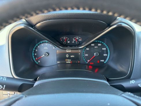 Used 2022 Chevrolet Colorado Z71 AWD/4WD image 18