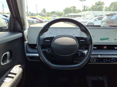 Used 2024 Hyundai Tucson Limited AWD/4WD image 18
