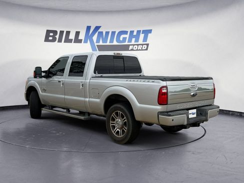Used 2016 Ford F250 Platinum w/ FX4 Off-Road Package AWD/4WD image 3